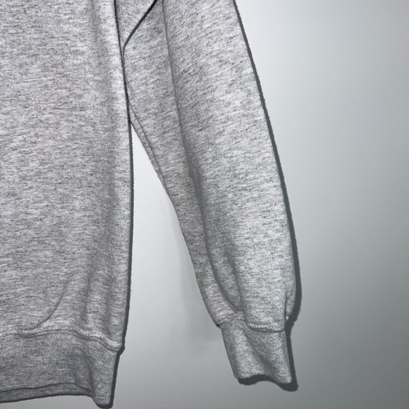 Taylor Swift Gray Crewneck Sweater xs - Picture 6 of 14